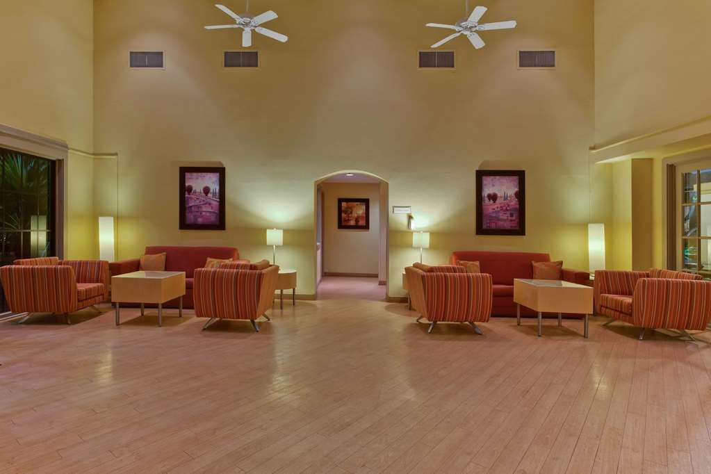 La Quinta By Wyndham Ft. Myers - Sanibel Gateway Hotel Fort Myers Interior photo